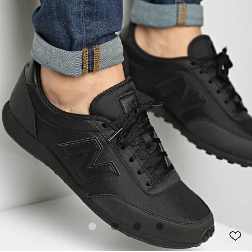 New Balance Black Sneakers